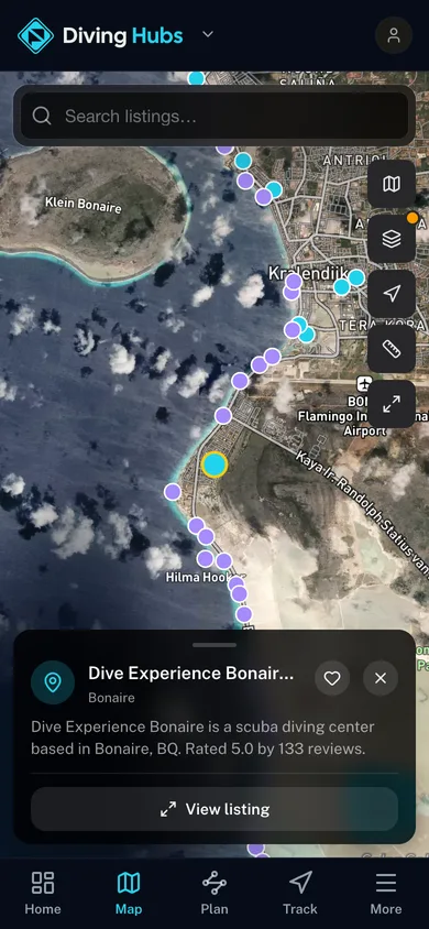 Nearby places mapped in the Diving Hubs app